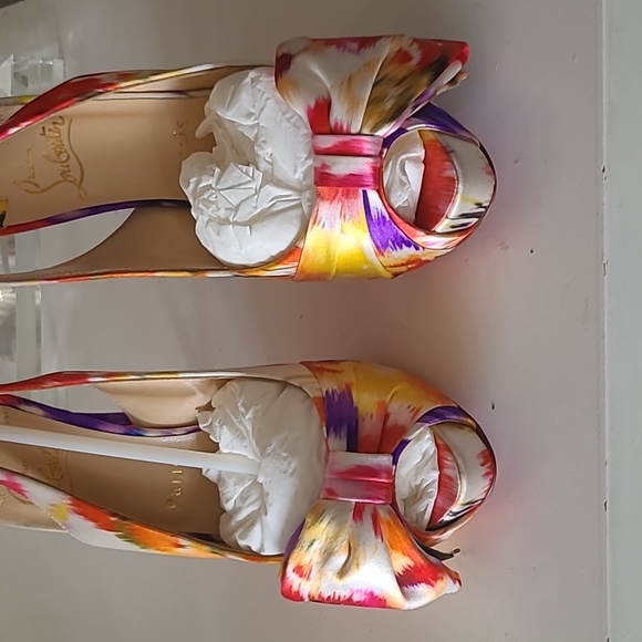CHRISTIAN LOUBOUTIN Sandals - Picture 5 of 16